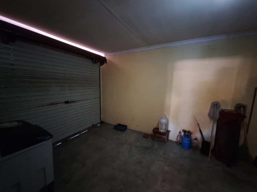 2 Bedroom Property for Sale in Karlienpark North West